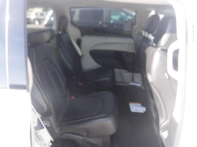 2024 Chrysler Pacifica Touring L FWD