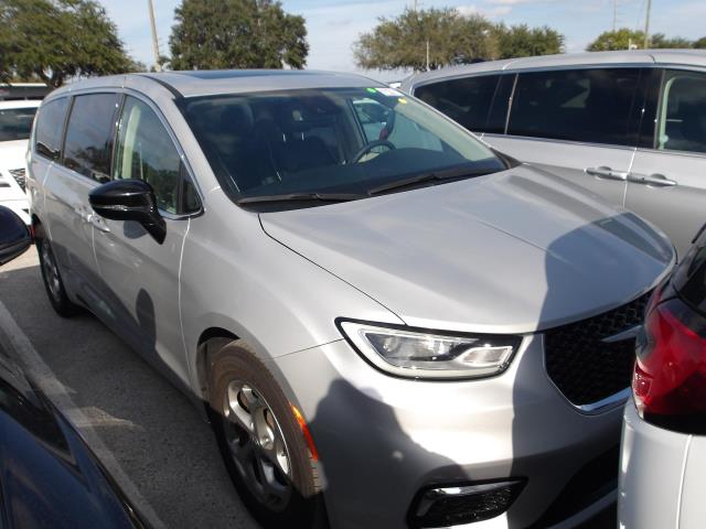 2024 Chrysler Pacifica Limited FWD