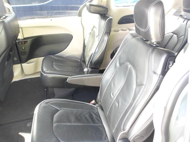 2024 Chrysler Pacifica Limited FWD