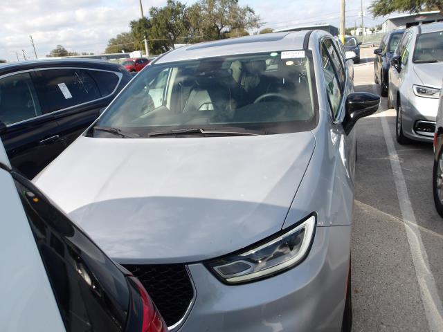 2024 Chrysler Pacifica Limited FWD