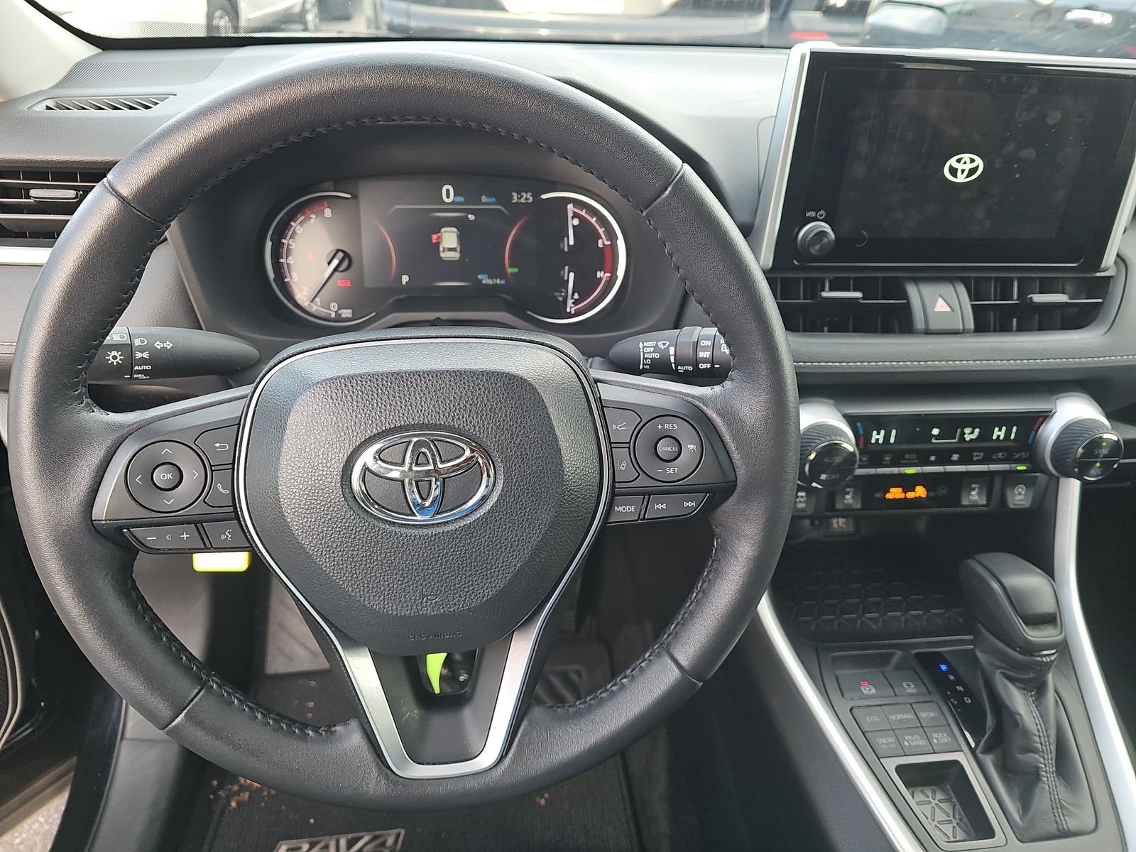 2024 Toyota RAV4 XLE AWD