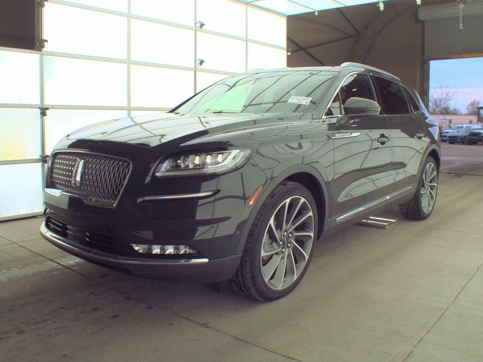 2023 Lincoln Nautilus Reserve AWD