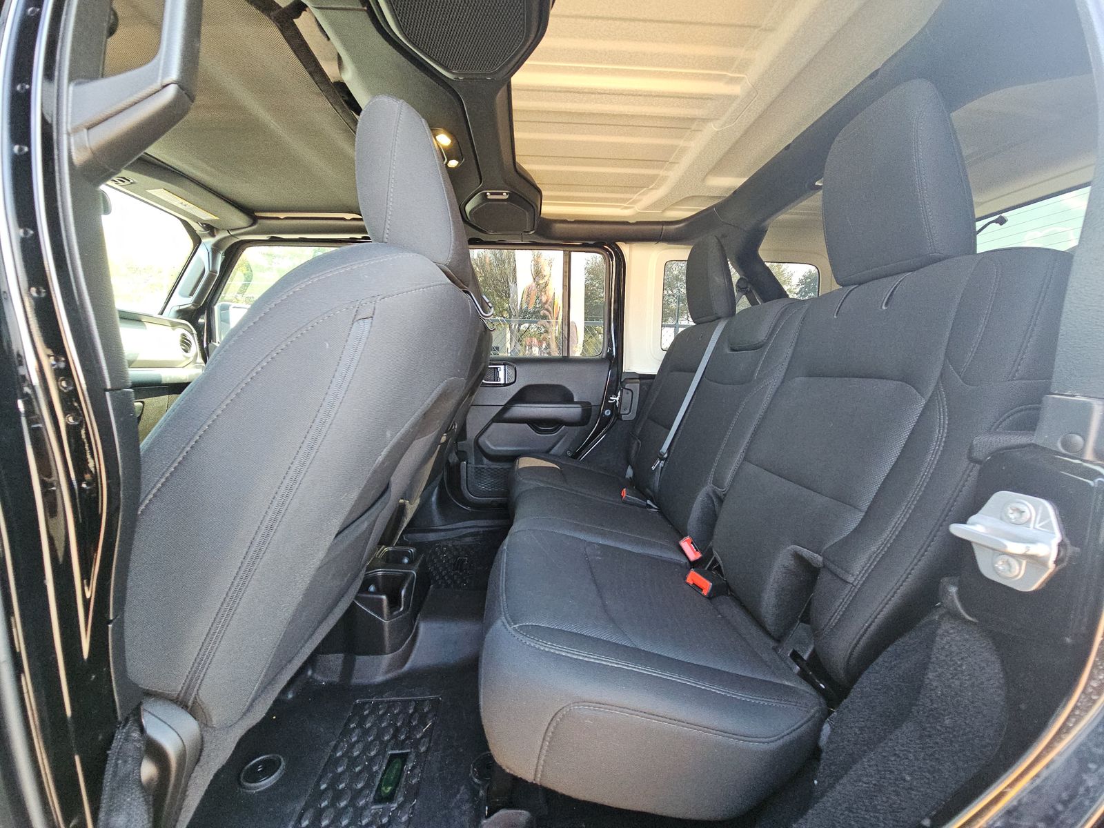 2019 Jeep Wrangler Unlimited Sahara AWD