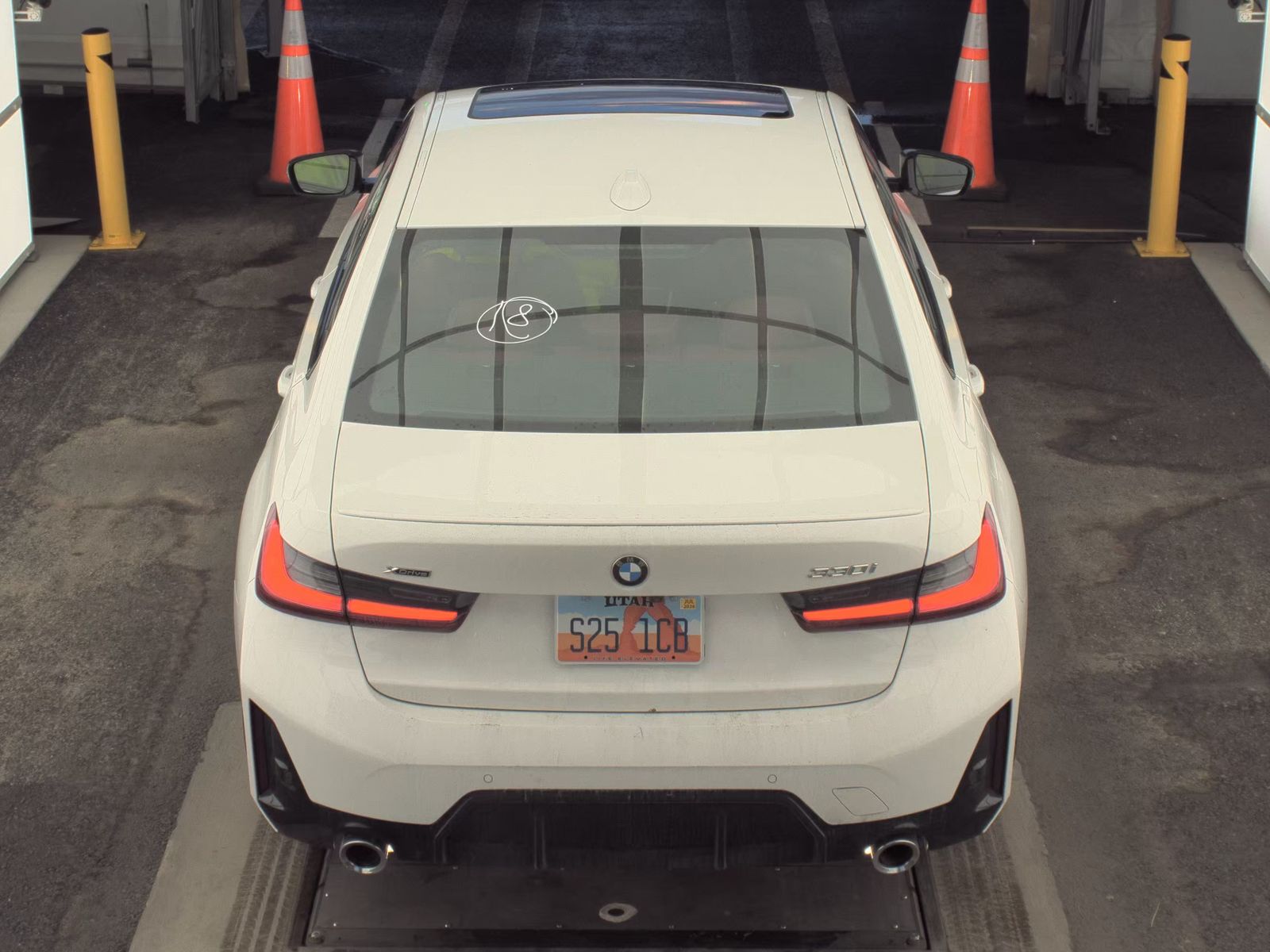 2025 BMW 3 Series 330i xDrive AWD