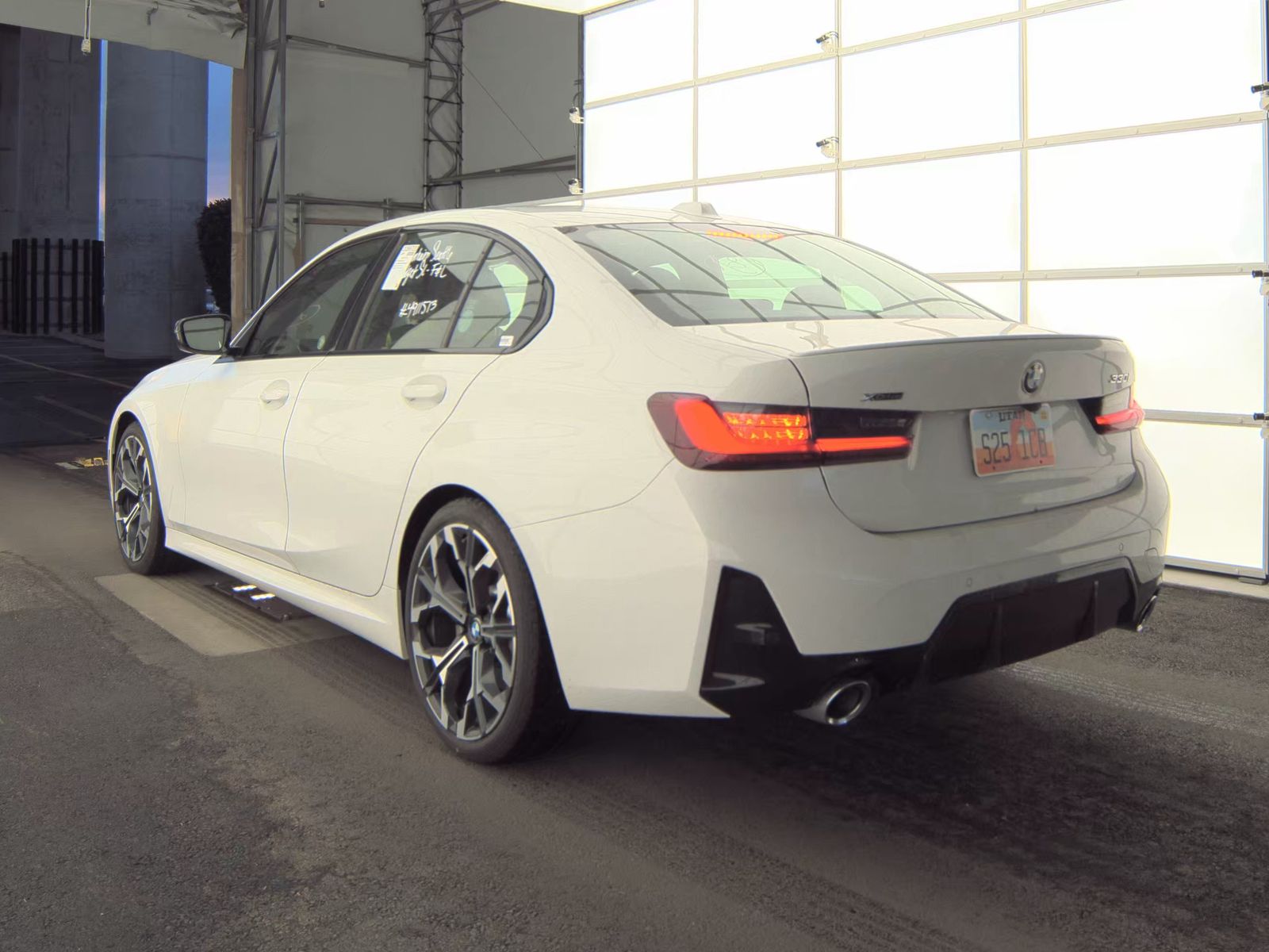 2025 BMW 3 Series 330i xDrive AWD