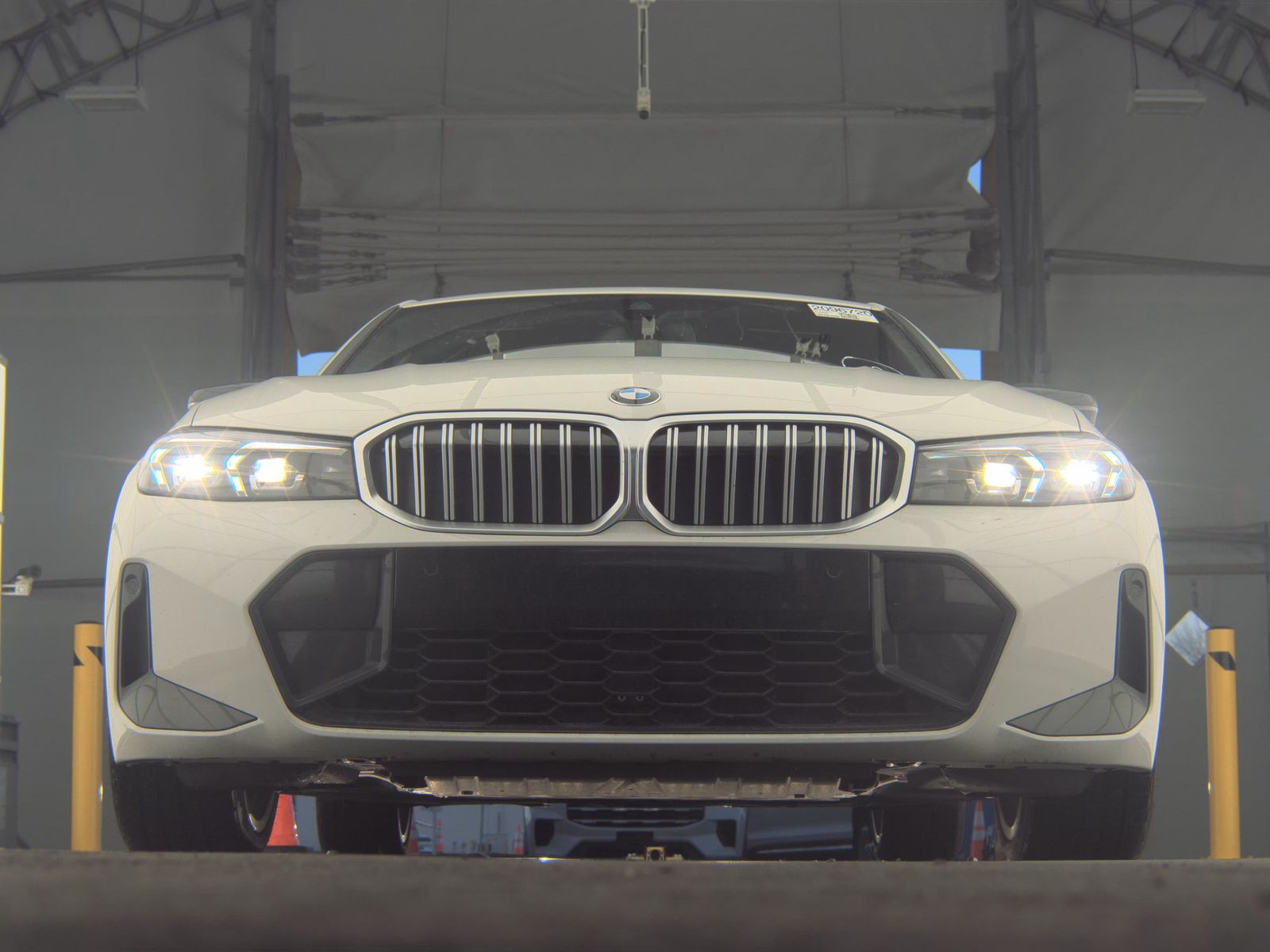 2025 BMW 3 Series 330i xDrive AWD