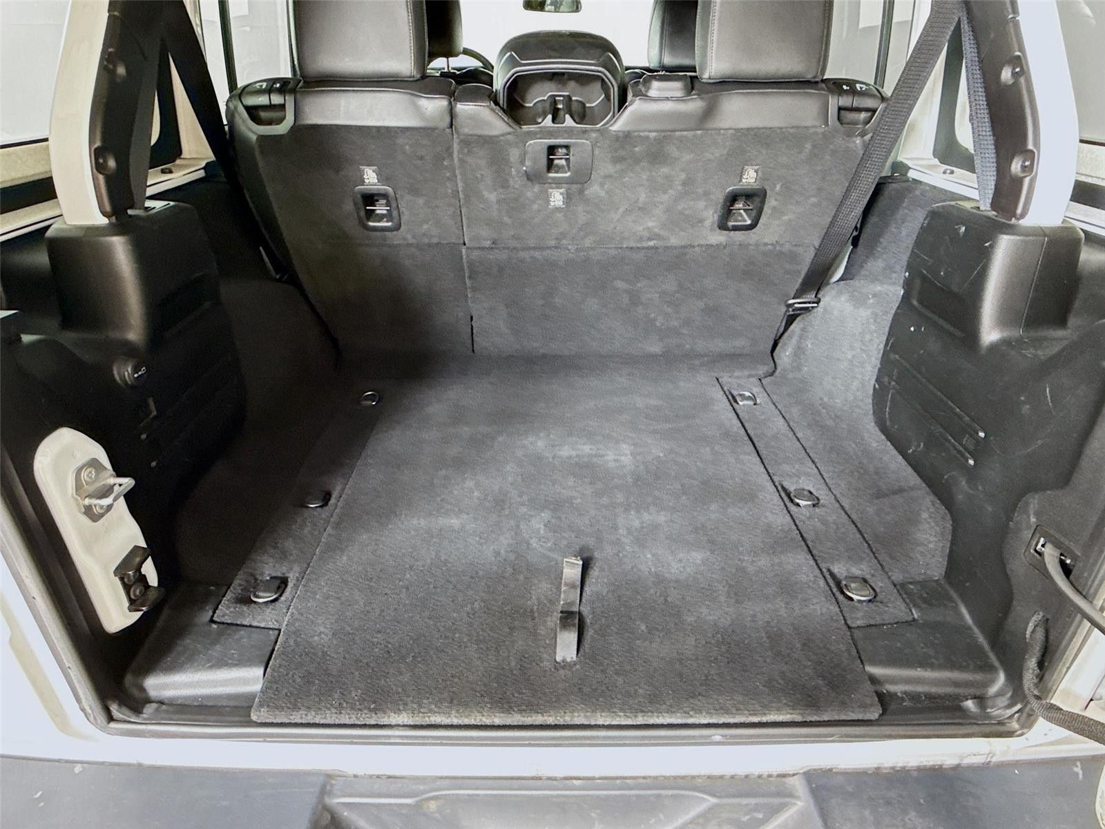 2018 Jeep Wrangler Unlimited Sahara AWD