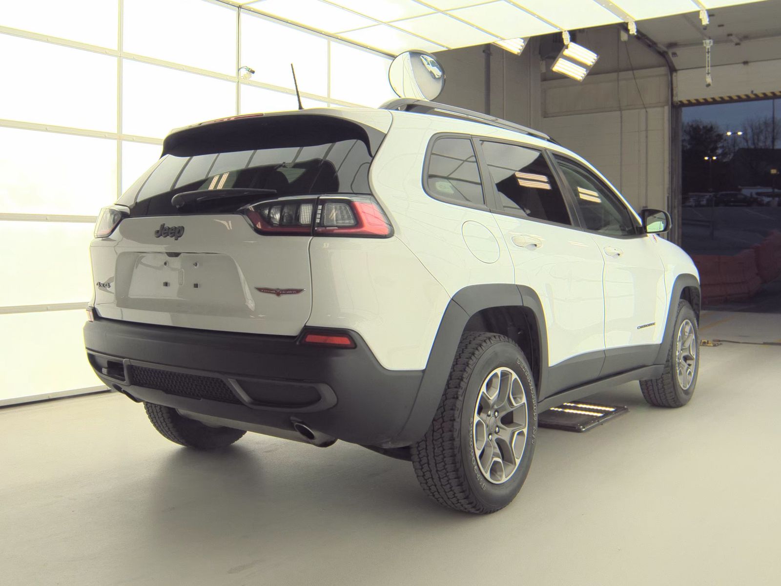 2022 Jeep Cherokee Trailhawk AWD