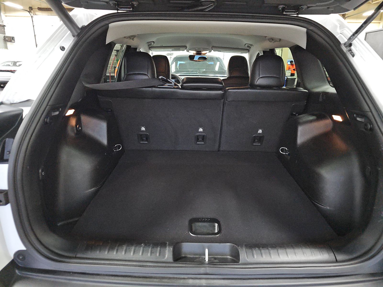 2022 Jeep Cherokee Trailhawk AWD