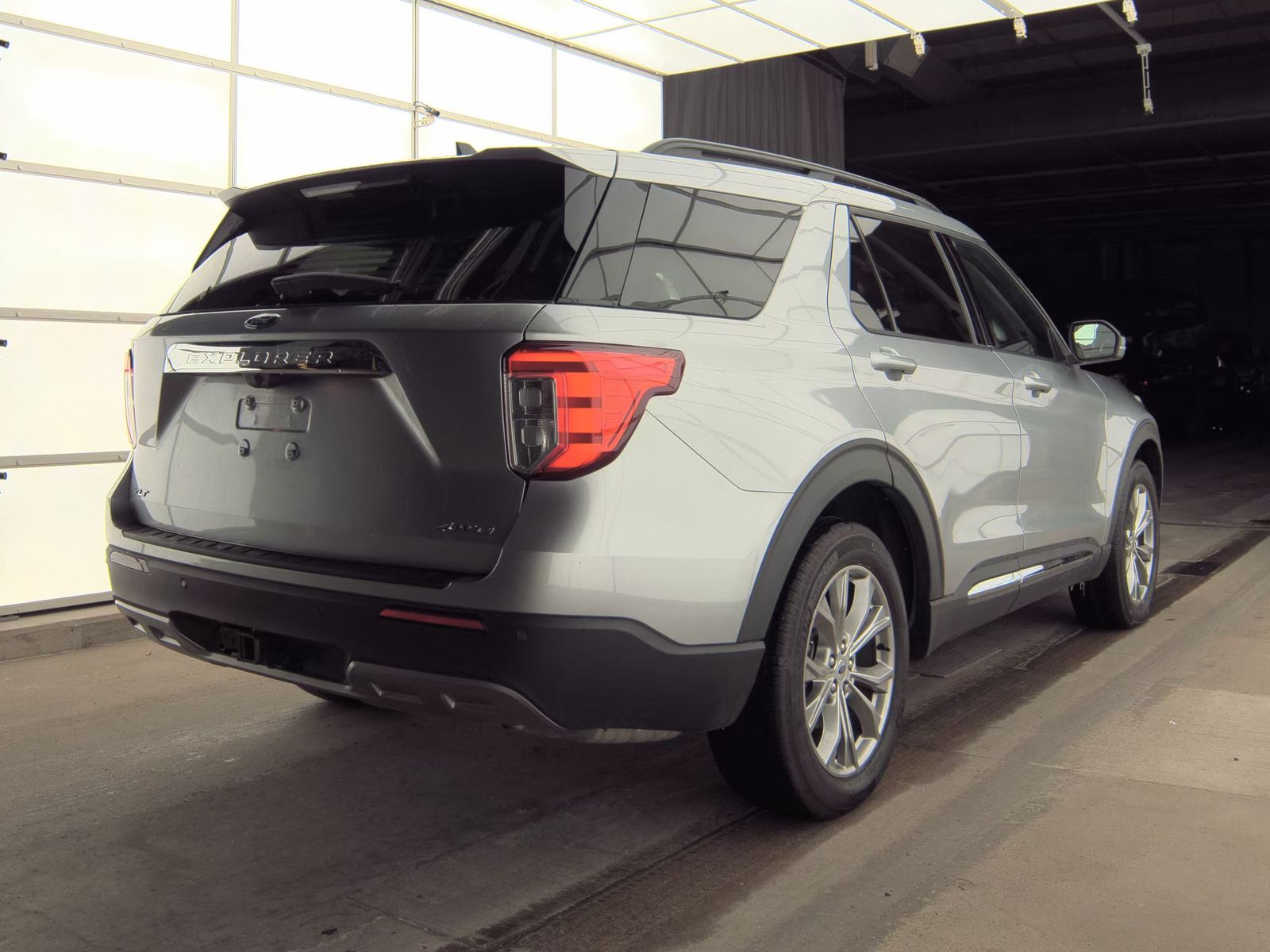 2023 Ford Explorer XLT AWD