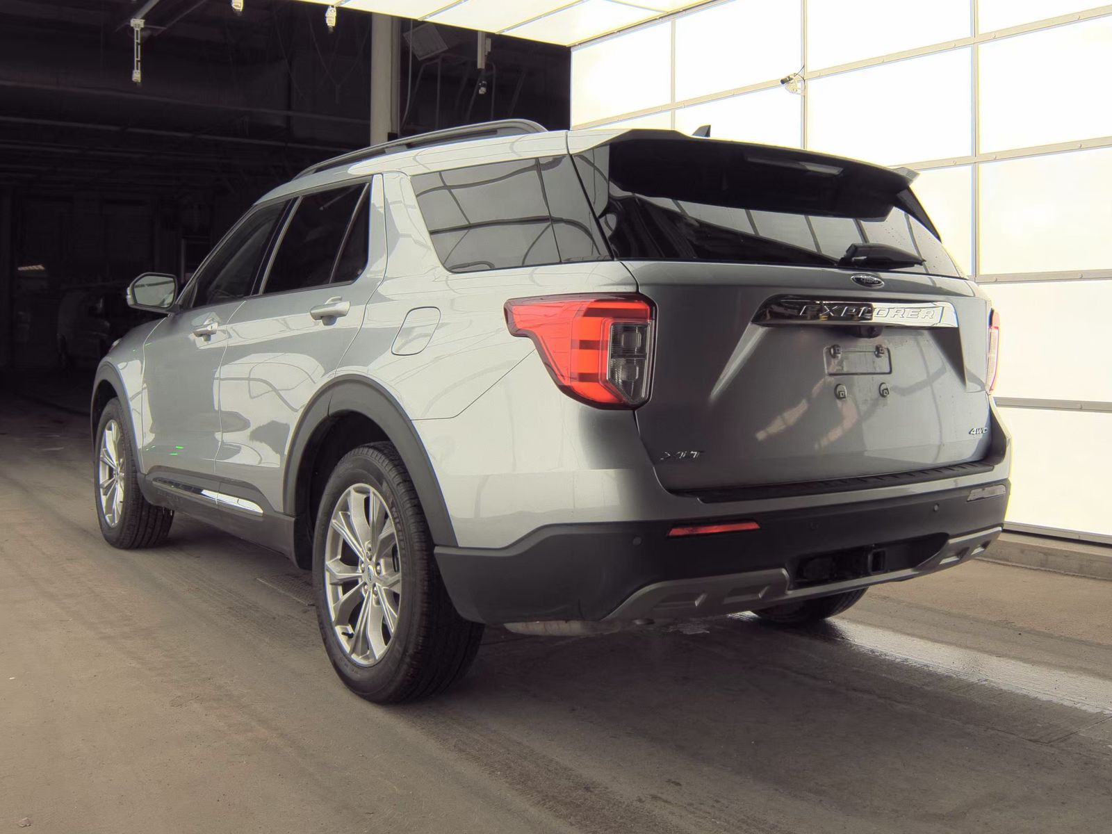 2023 Ford Explorer XLT AWD