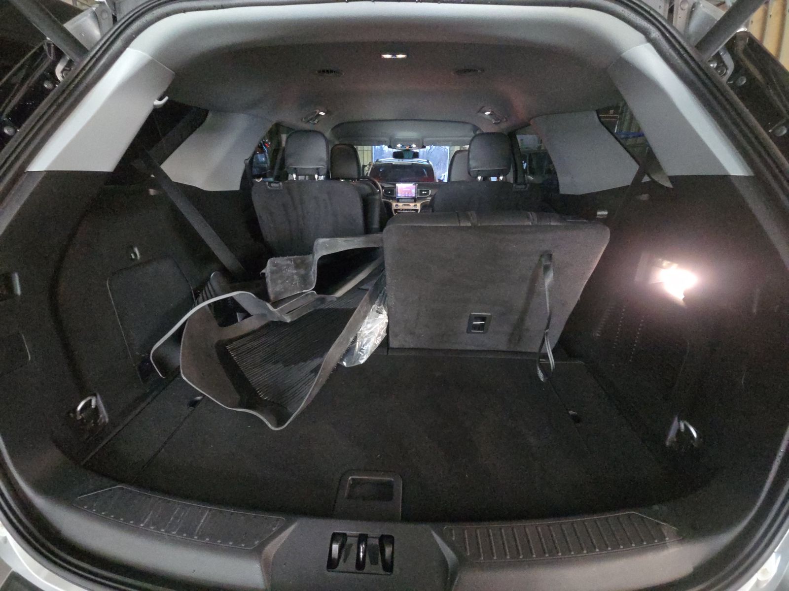 2023 Ford Explorer XLT AWD