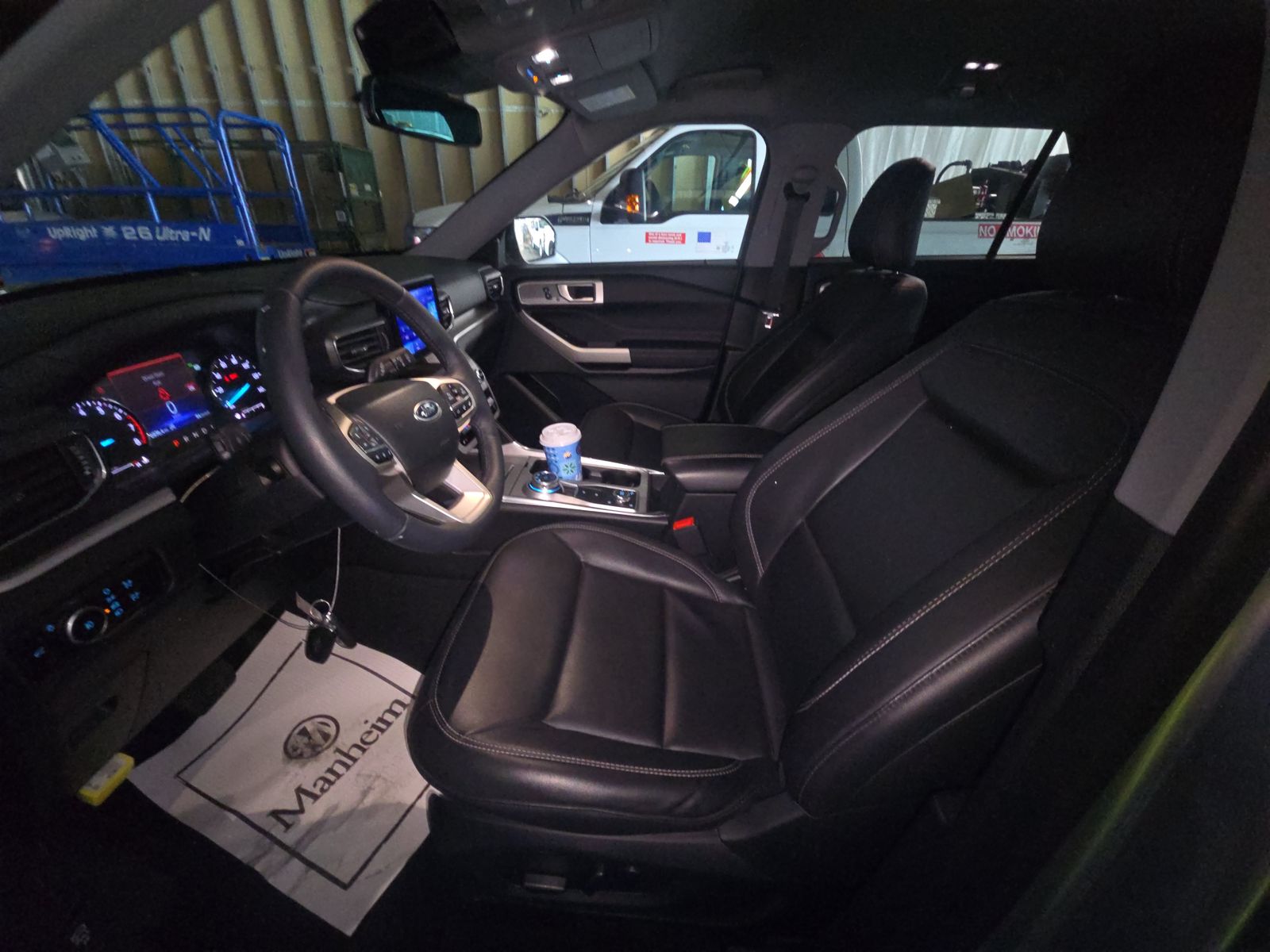 2023 Ford Explorer XLT AWD