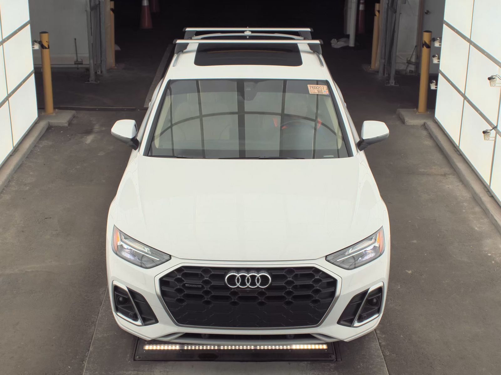 2022 Audi Q5 e Plug-In Hybrid S line Premium Plus AWD