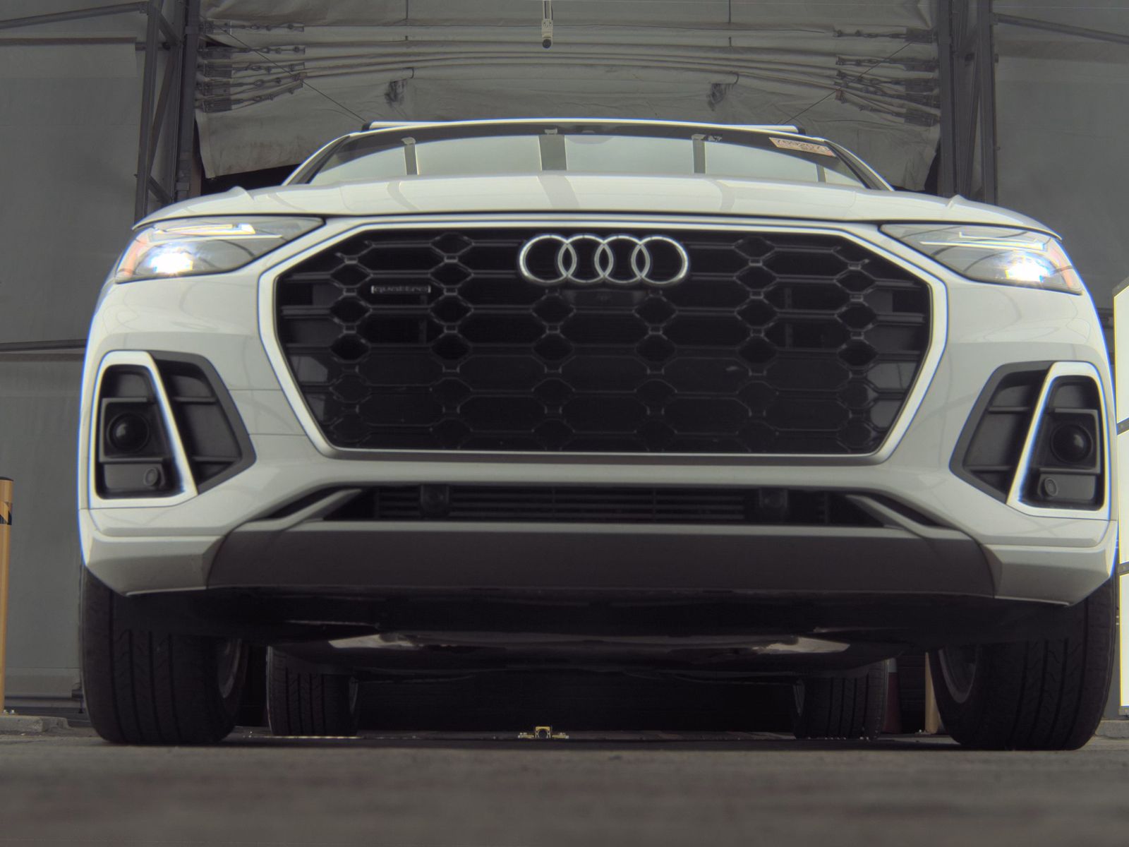 2022 Audi Q5 e Plug-In Hybrid S line Premium Plus AWD