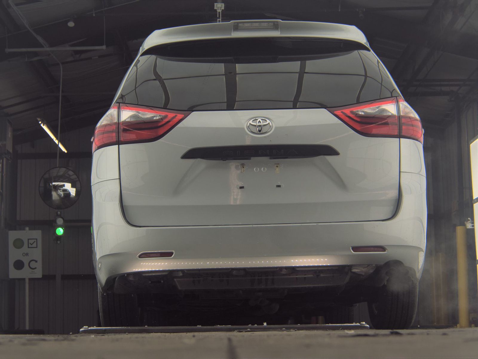 2020 Toyota Sienna L FWD