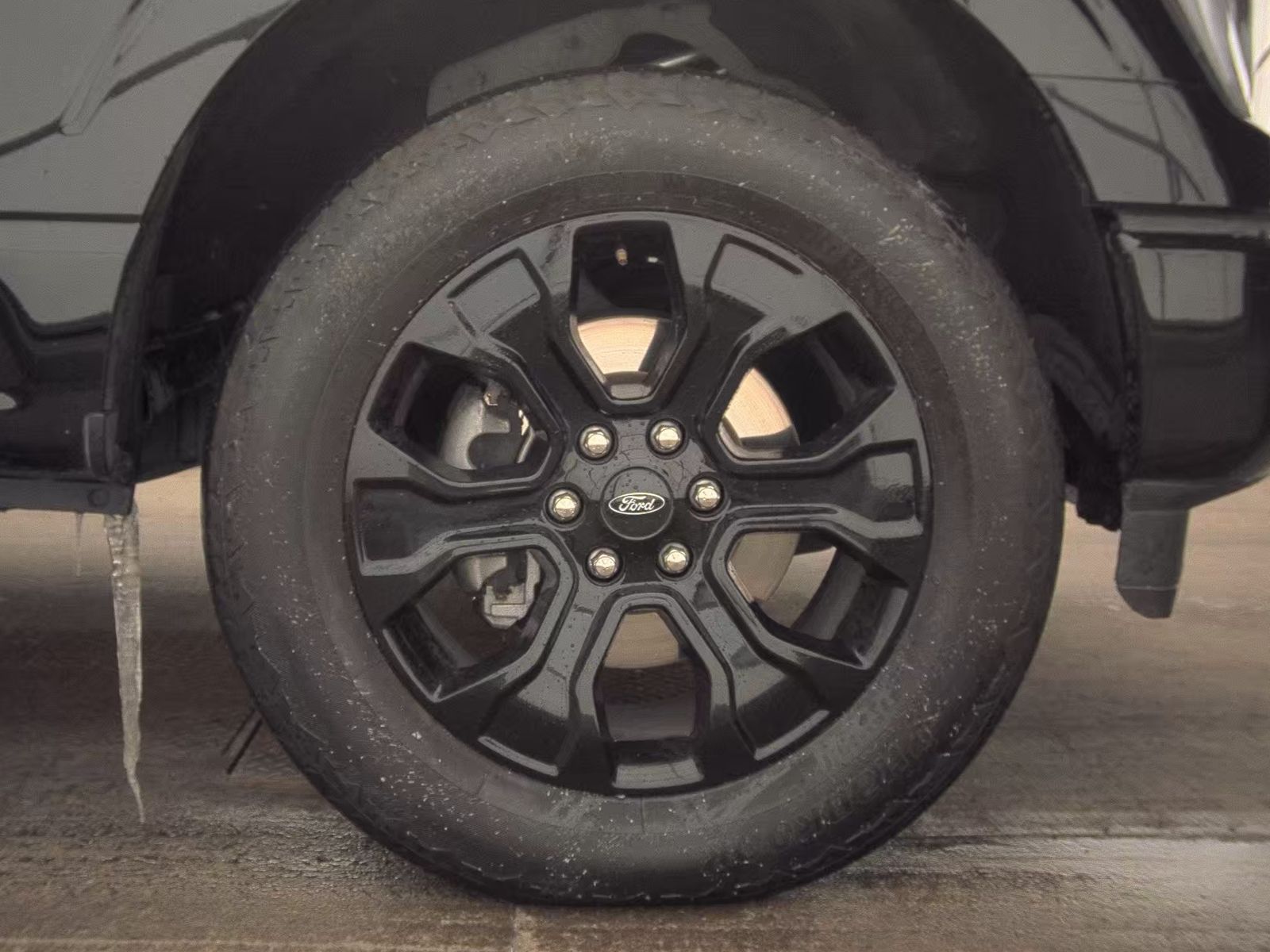 2023 Ford F-150 Lariat AWD