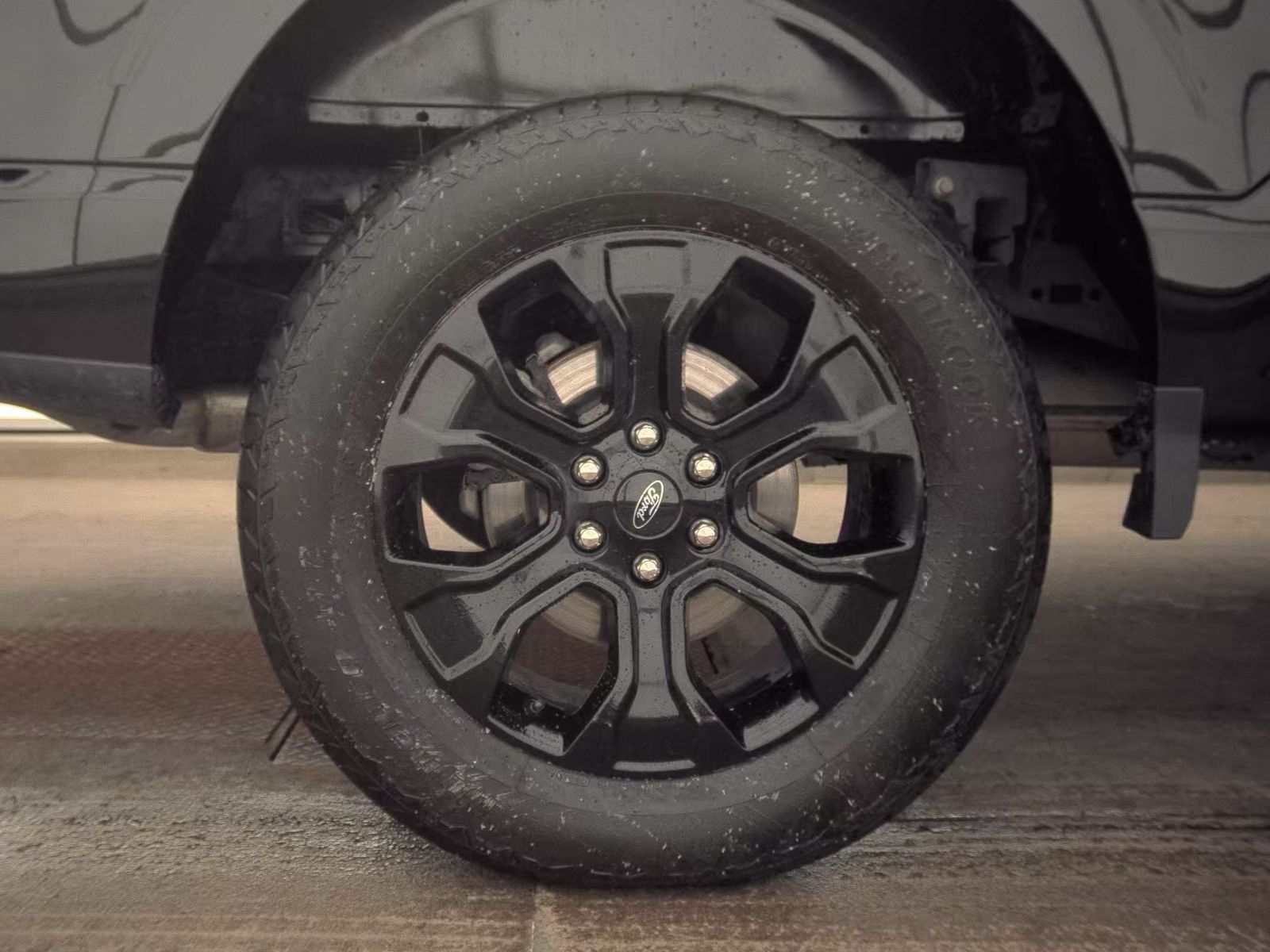 2023 Ford F-150 Lariat AWD