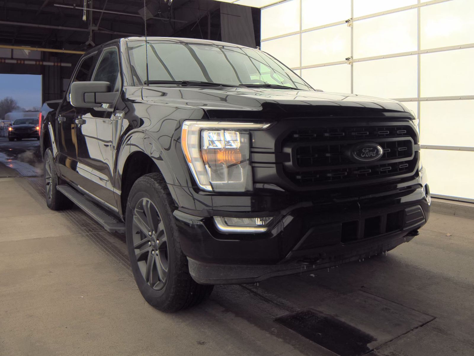 2023 Ford F-150 XLT AWD