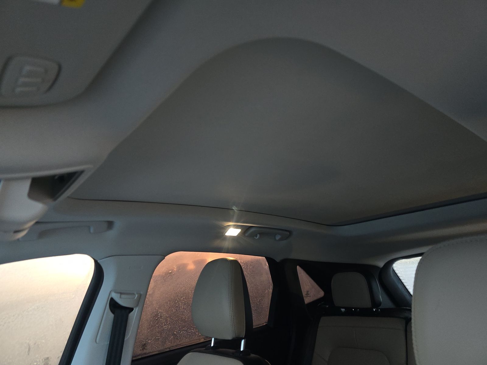 2022 Ford Escape Titanium AWD