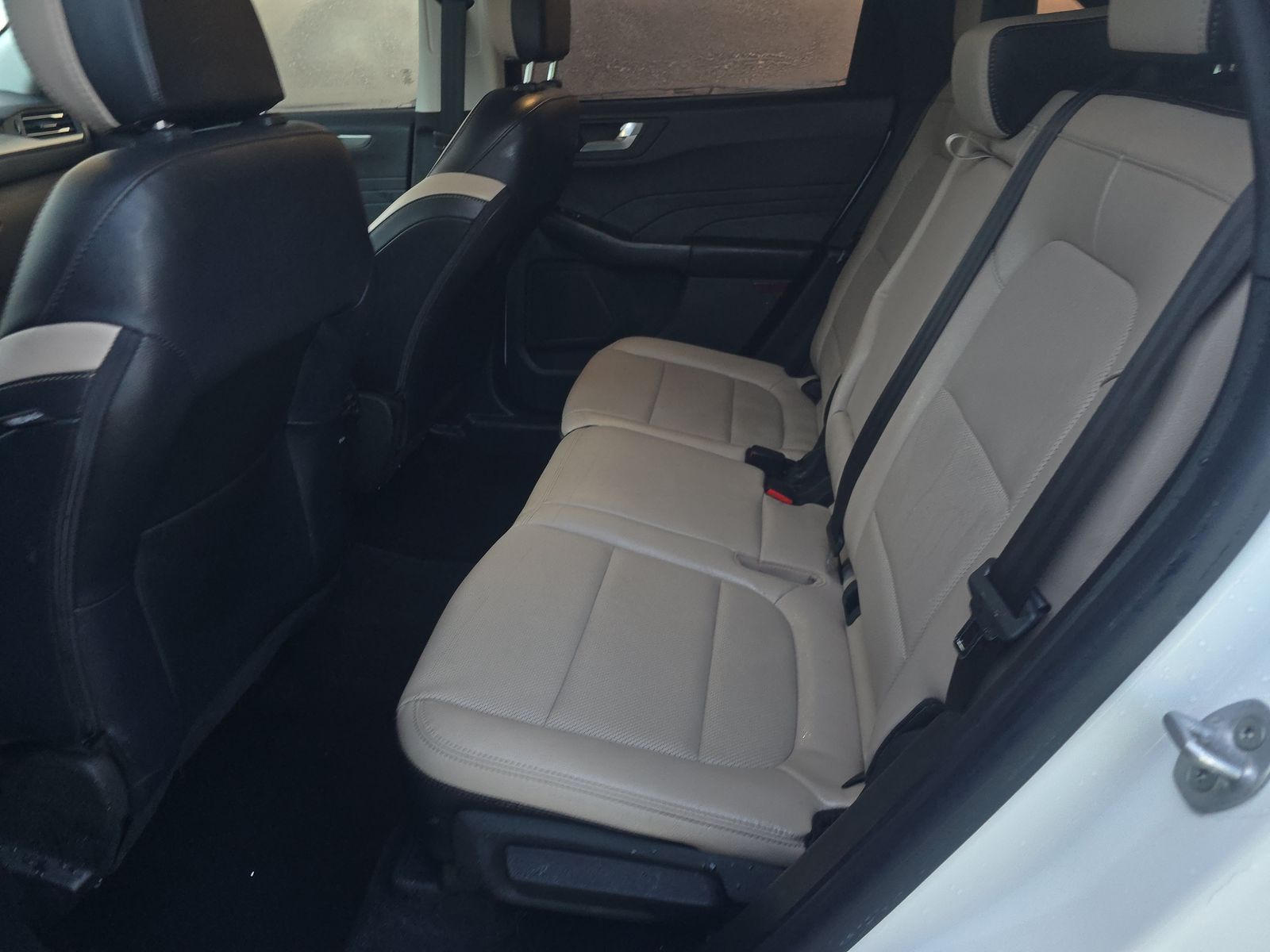 2022 Ford Escape Titanium AWD