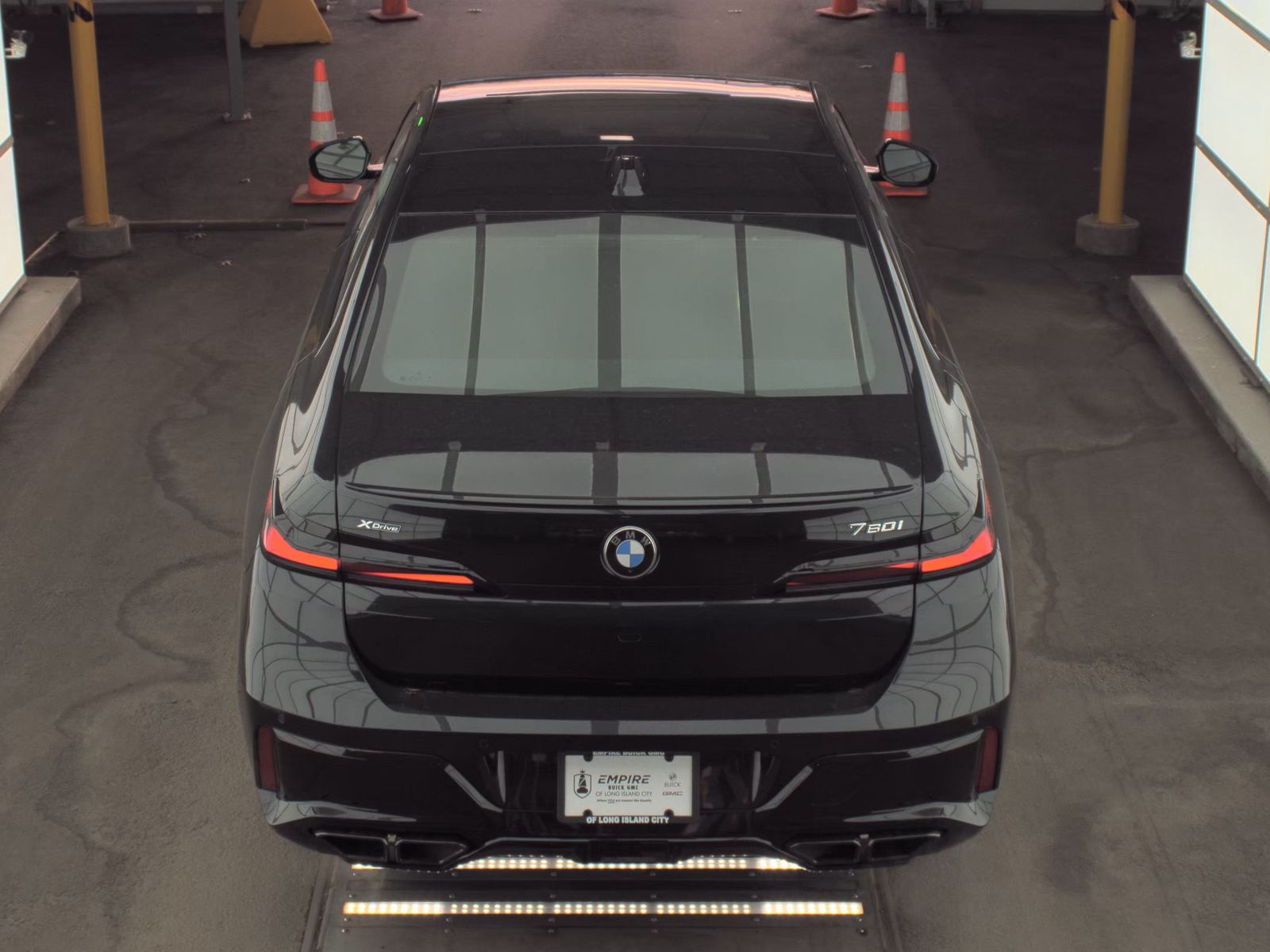 2025 BMW 7 Series 760i xDrive AWD