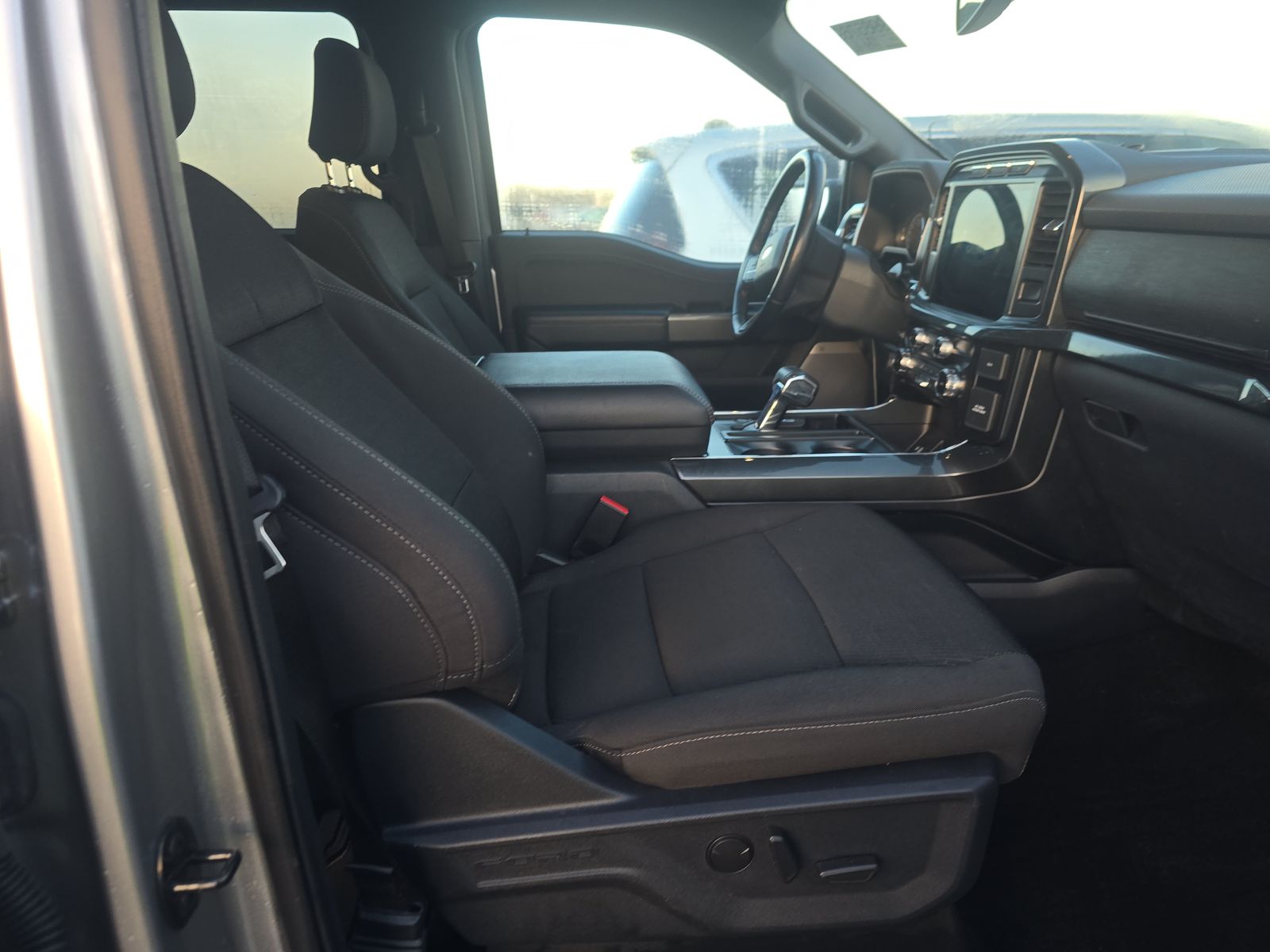 2022 Ford F-150 XLT AWD