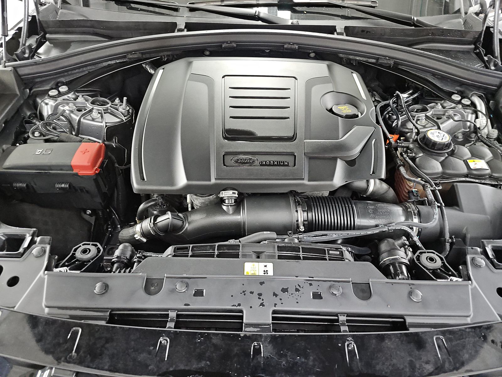 2022 Land Rover Range Rover Velar R-Dynamic S AWD