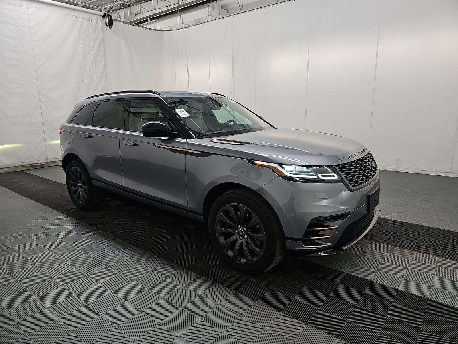 2022 Land Rover Range Rover Velar R-Dynamic S AWD