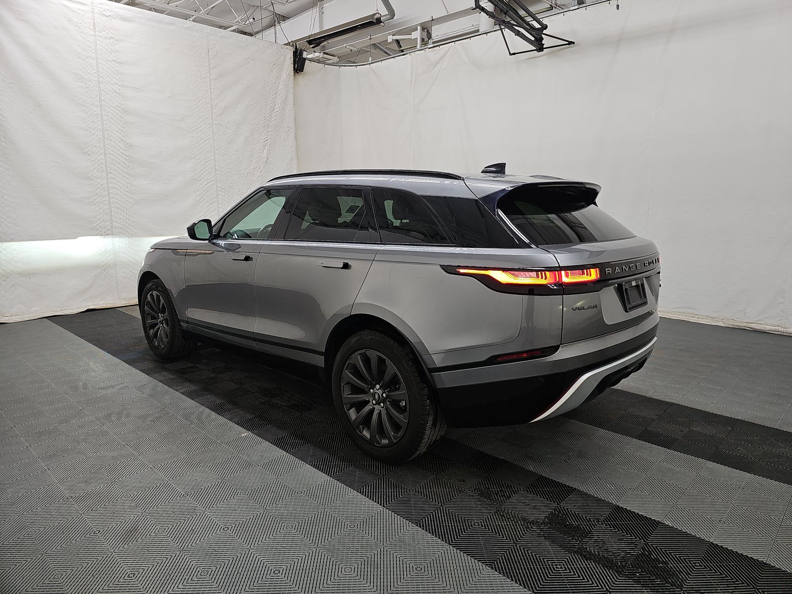 2022 Land Rover Range Rover Velar R-Dynamic S AWD