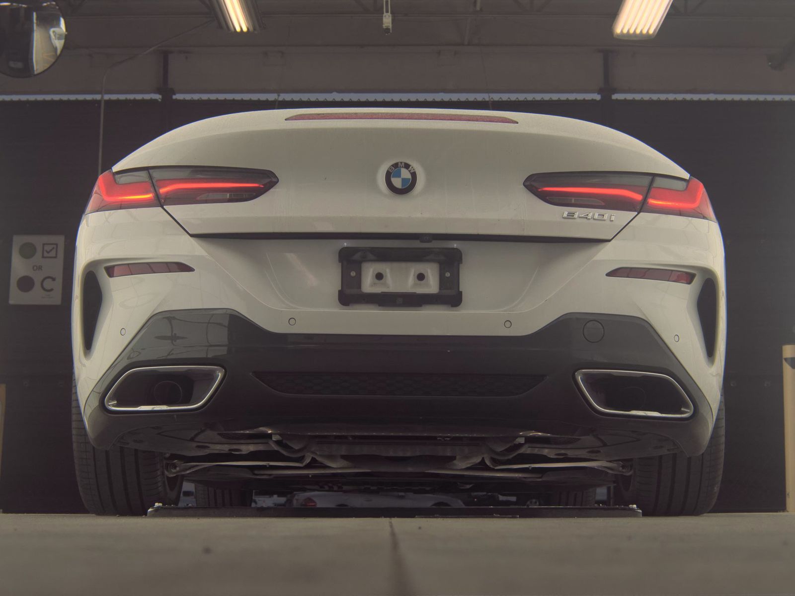 2022 BMW 8 Series 840i RWD