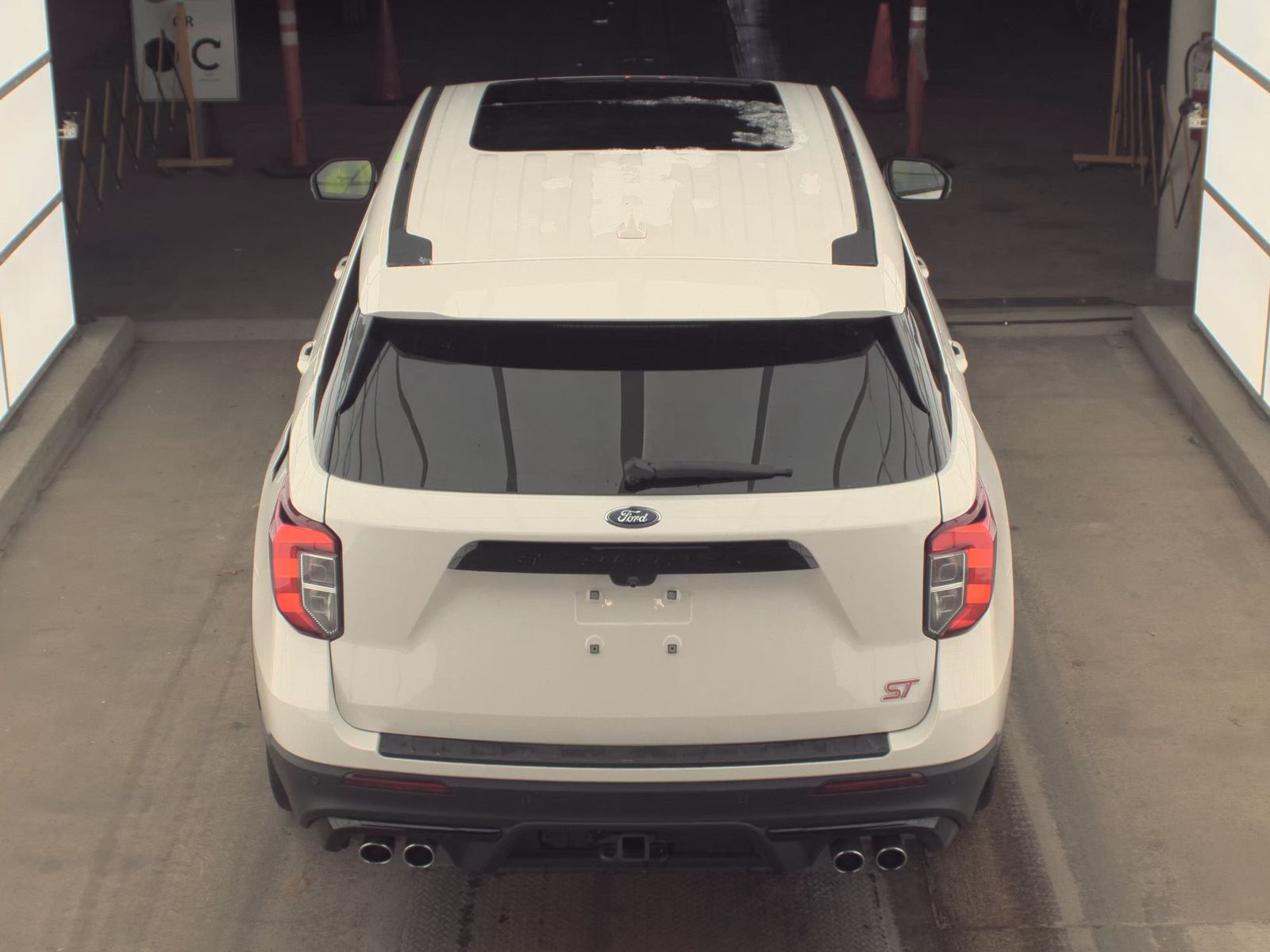 2022 Ford Explorer ST RWD