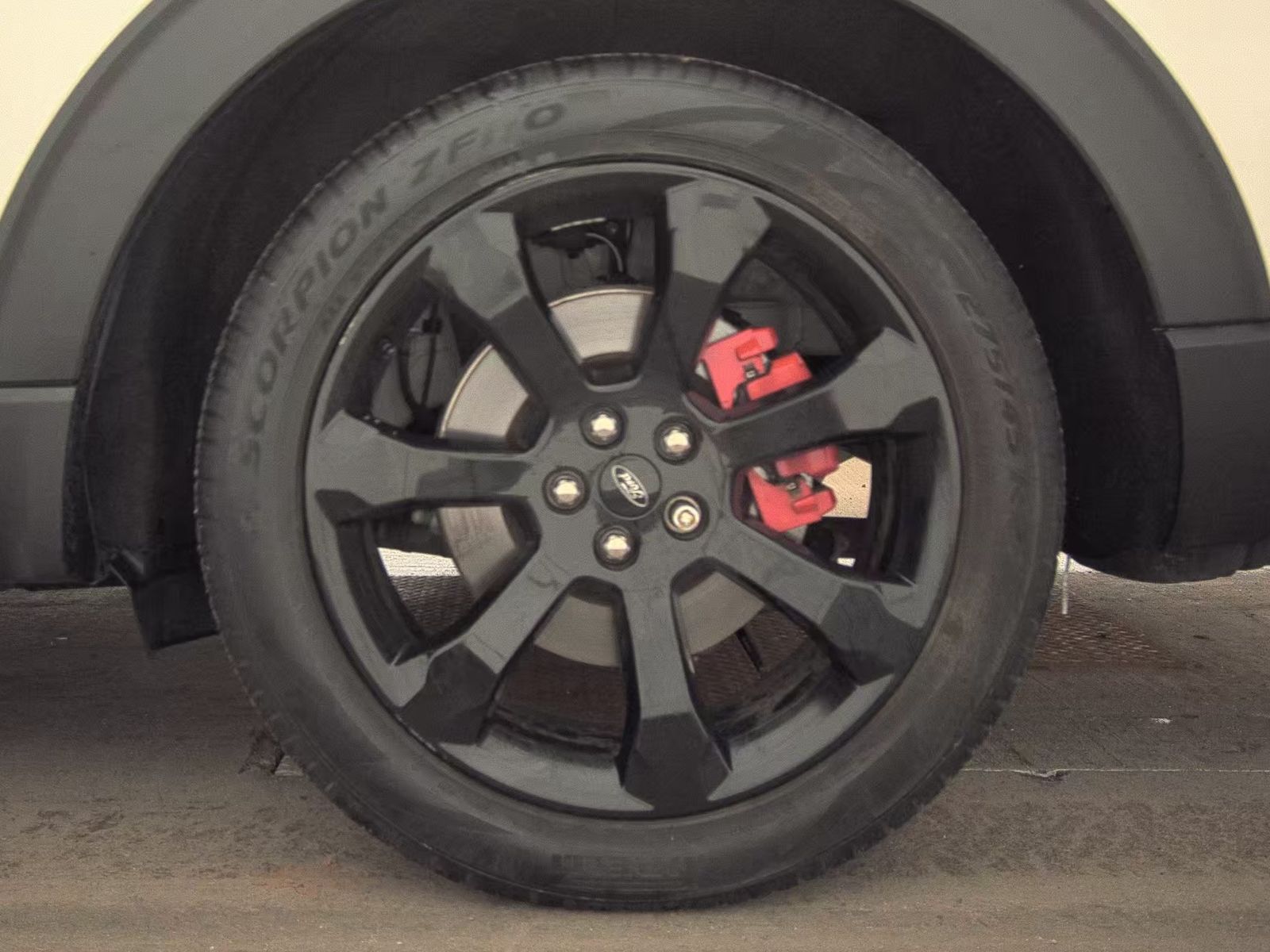 2022 Ford Explorer ST RWD