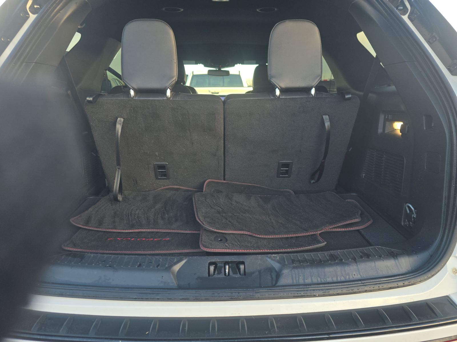 2023 Ford Explorer ST-Line AWD