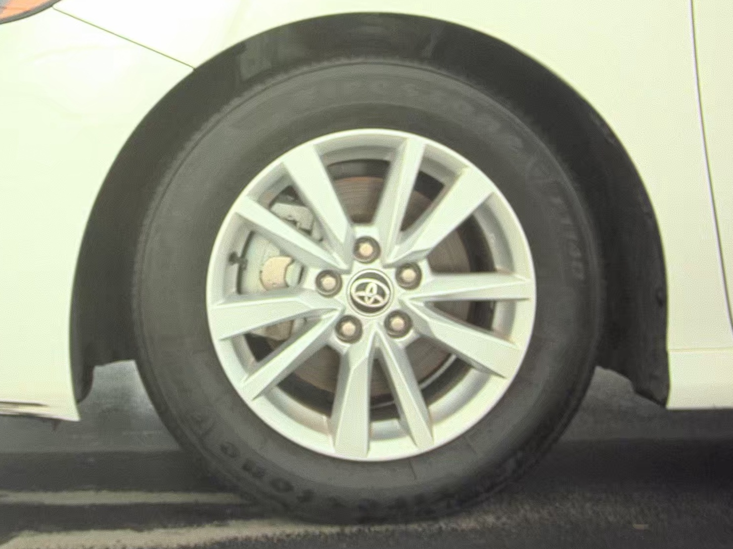 2025 Toyota Camry LE FWD