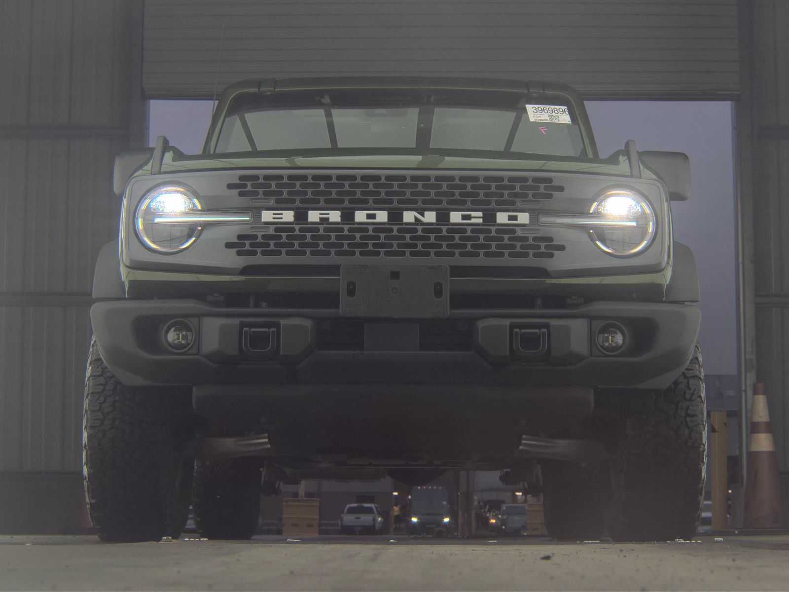 FORD BRONCO - 4