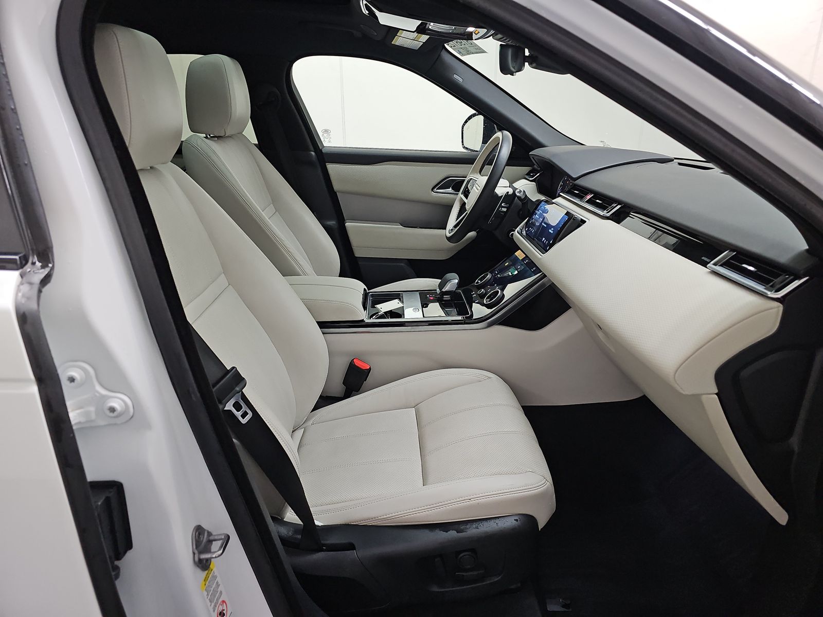 2022 Land Rover Range Rover Velar R-Dynamic S AWD