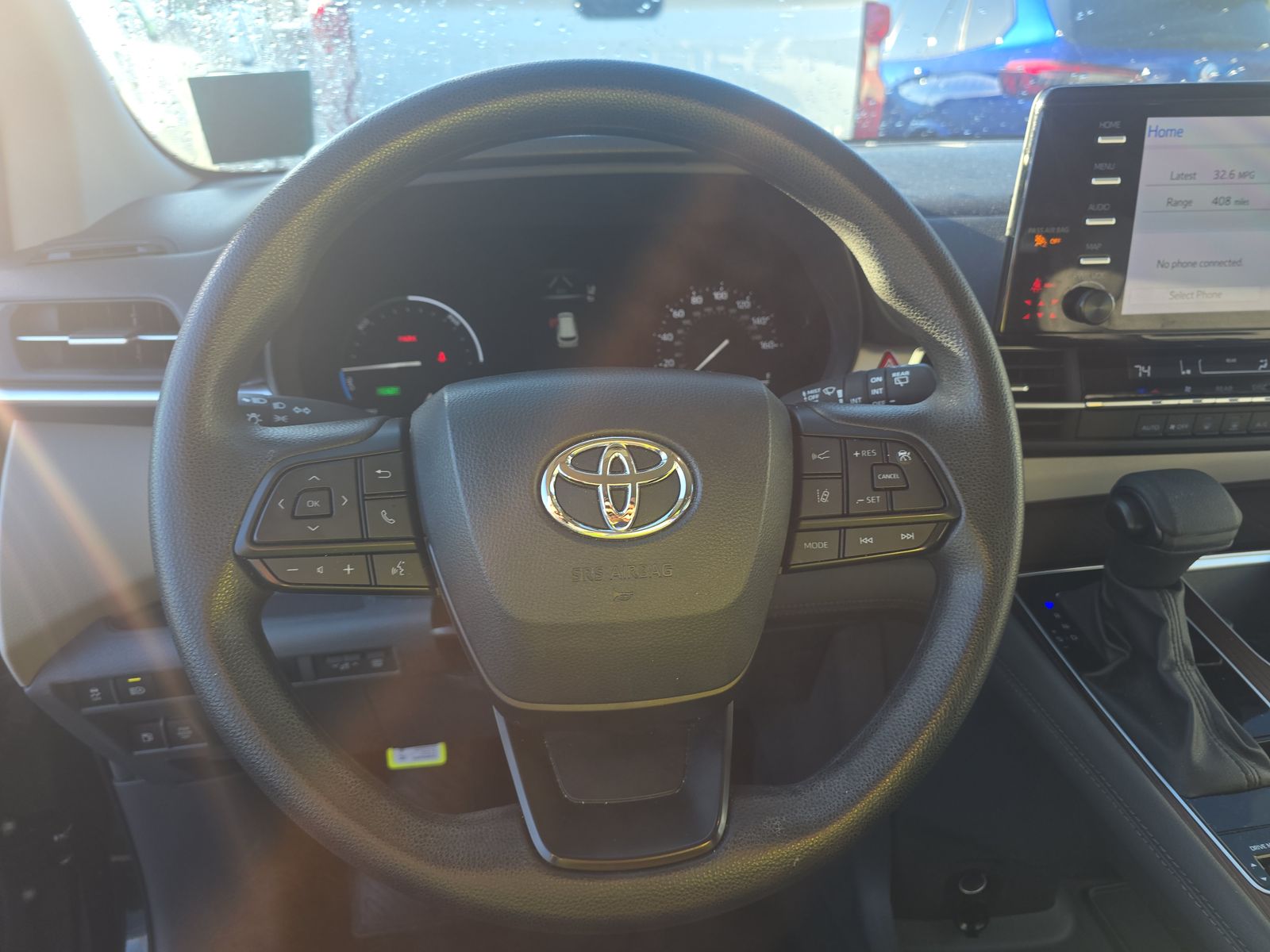 2024 Toyota Sienna LE FWD