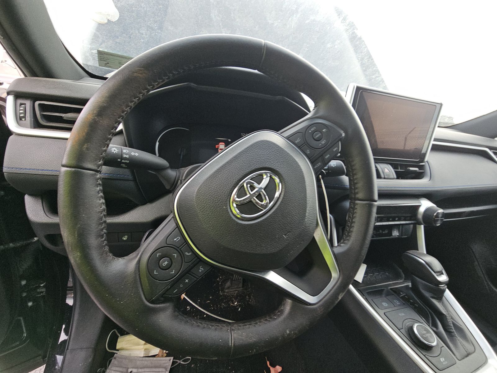 2024 Toyota RAV4 Hybrid SE AWD