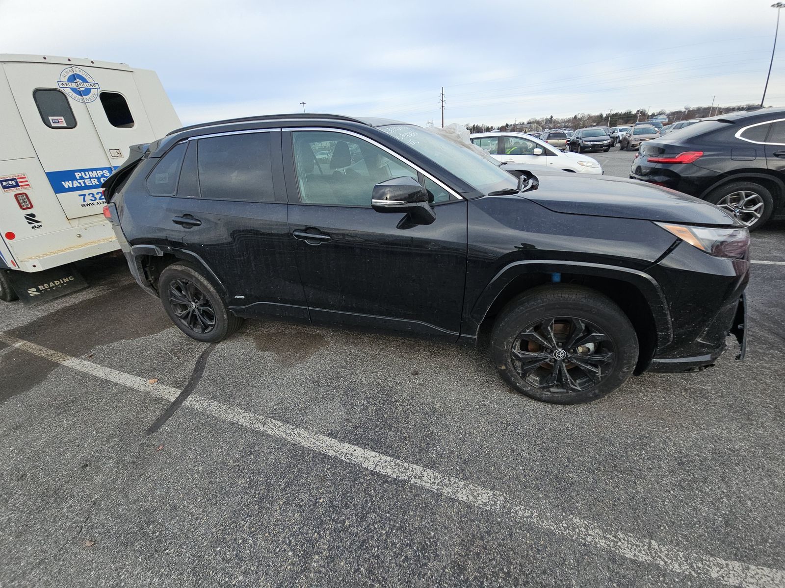 2024 Toyota RAV4 Hybrid SE AWD