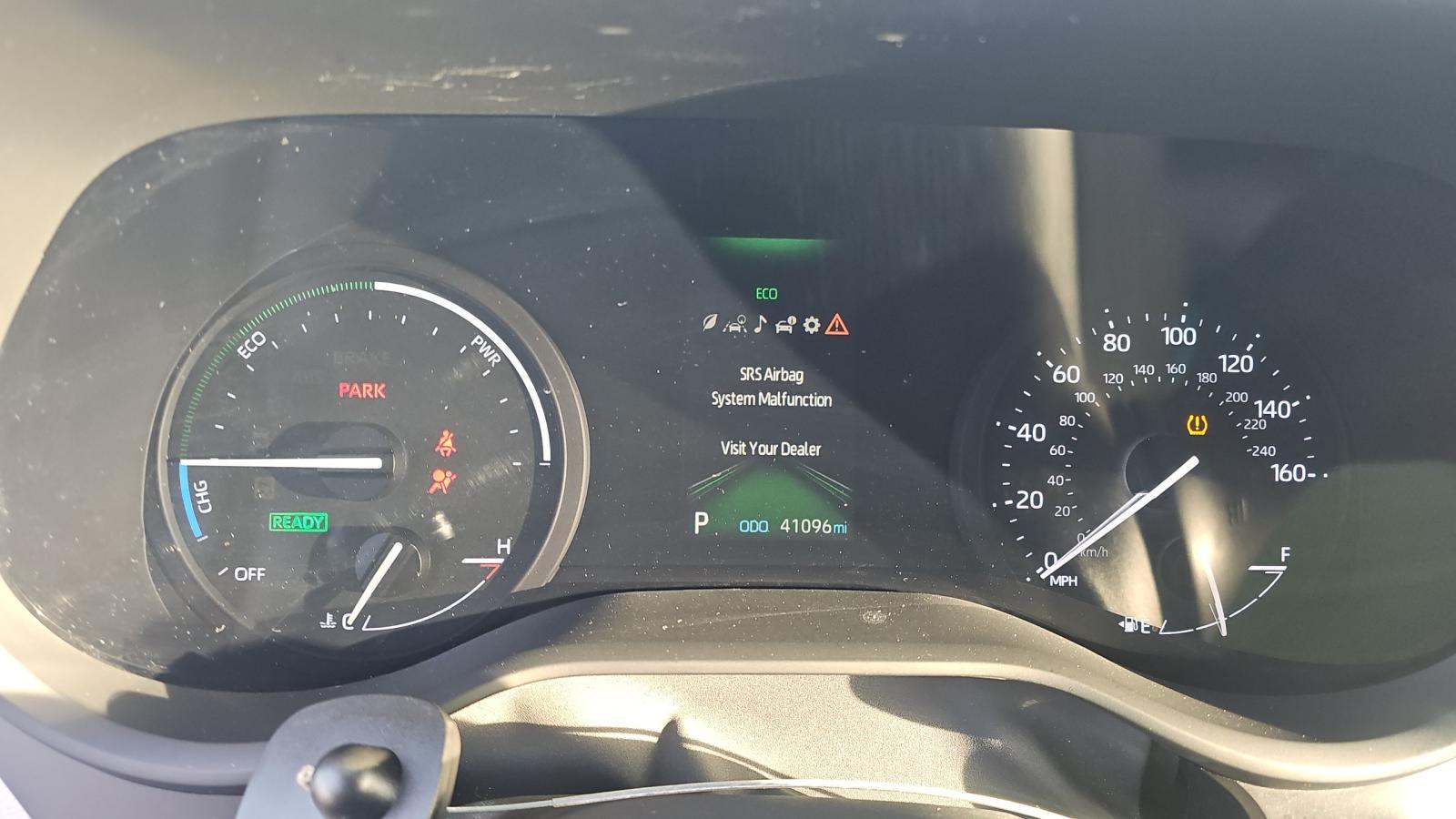 2024 Toyota Sienna LE FWD