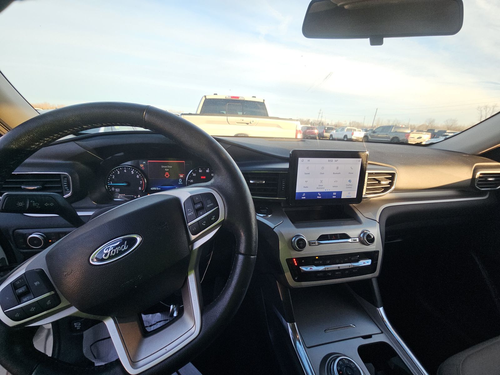 2022 Ford Explorer XLT AWD