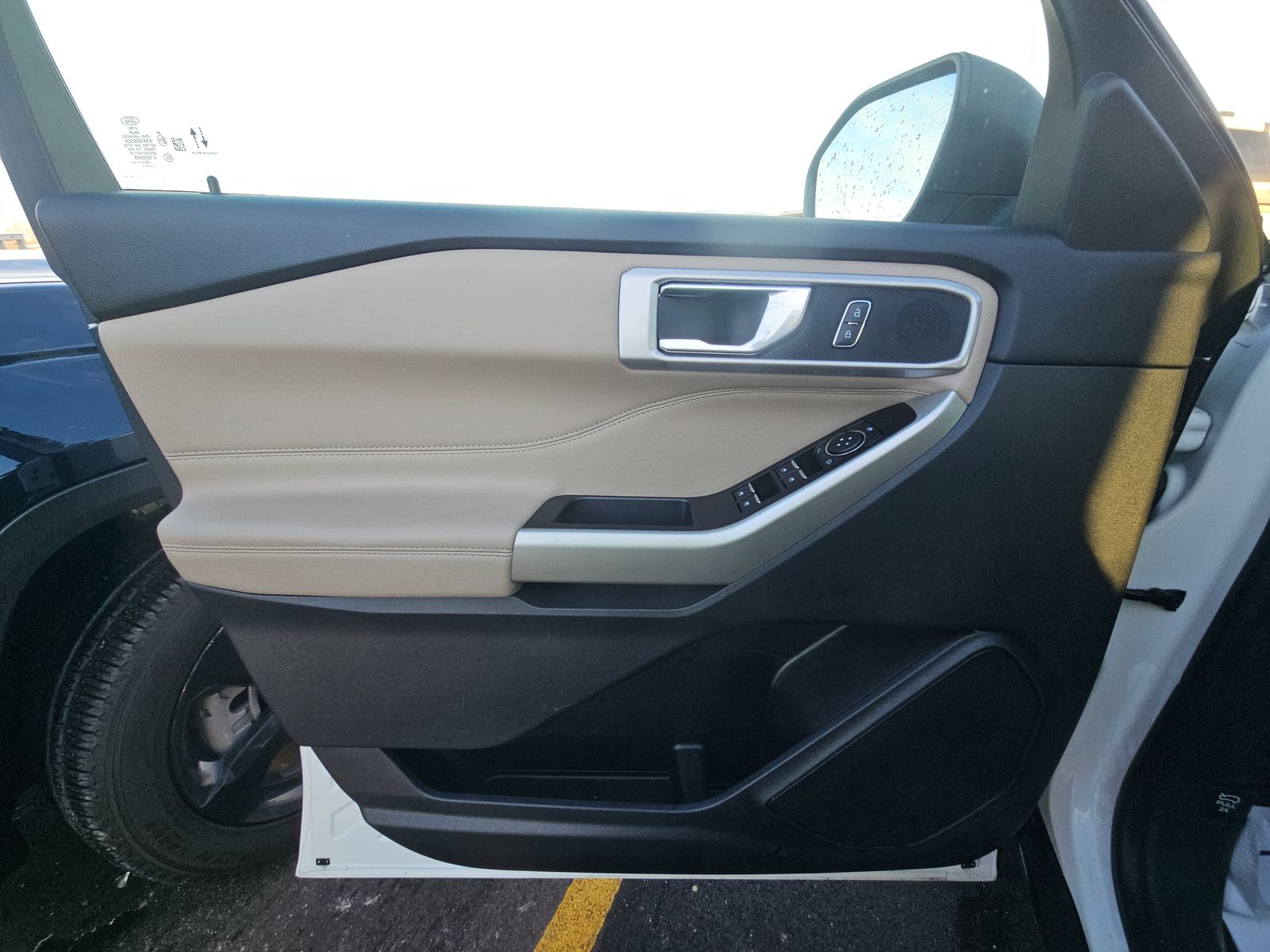 2022 Ford Explorer XLT AWD