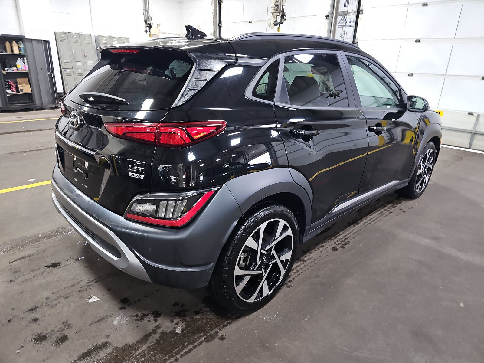 2023 Hyundai Kona Limited AWD
