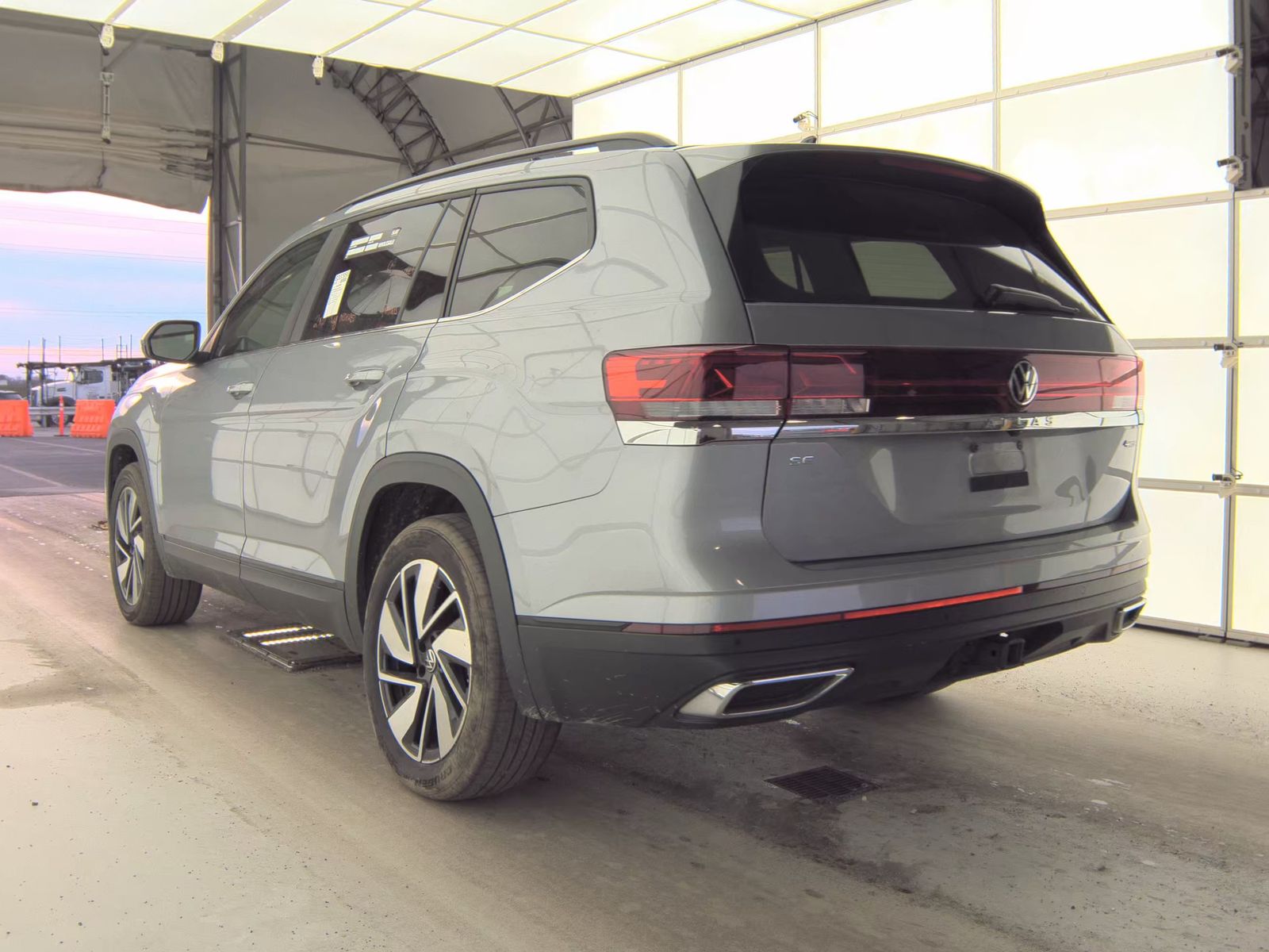 2024 Volkswagen Atlas 2.0T SE AWD