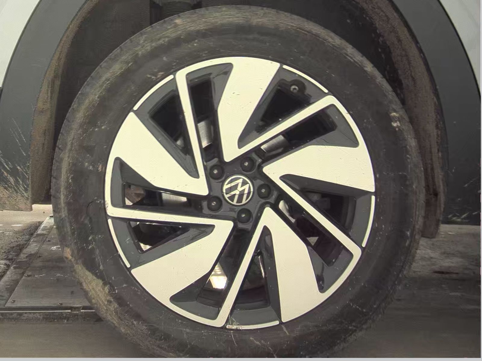 2024 Volkswagen Atlas 2.0T SE AWD