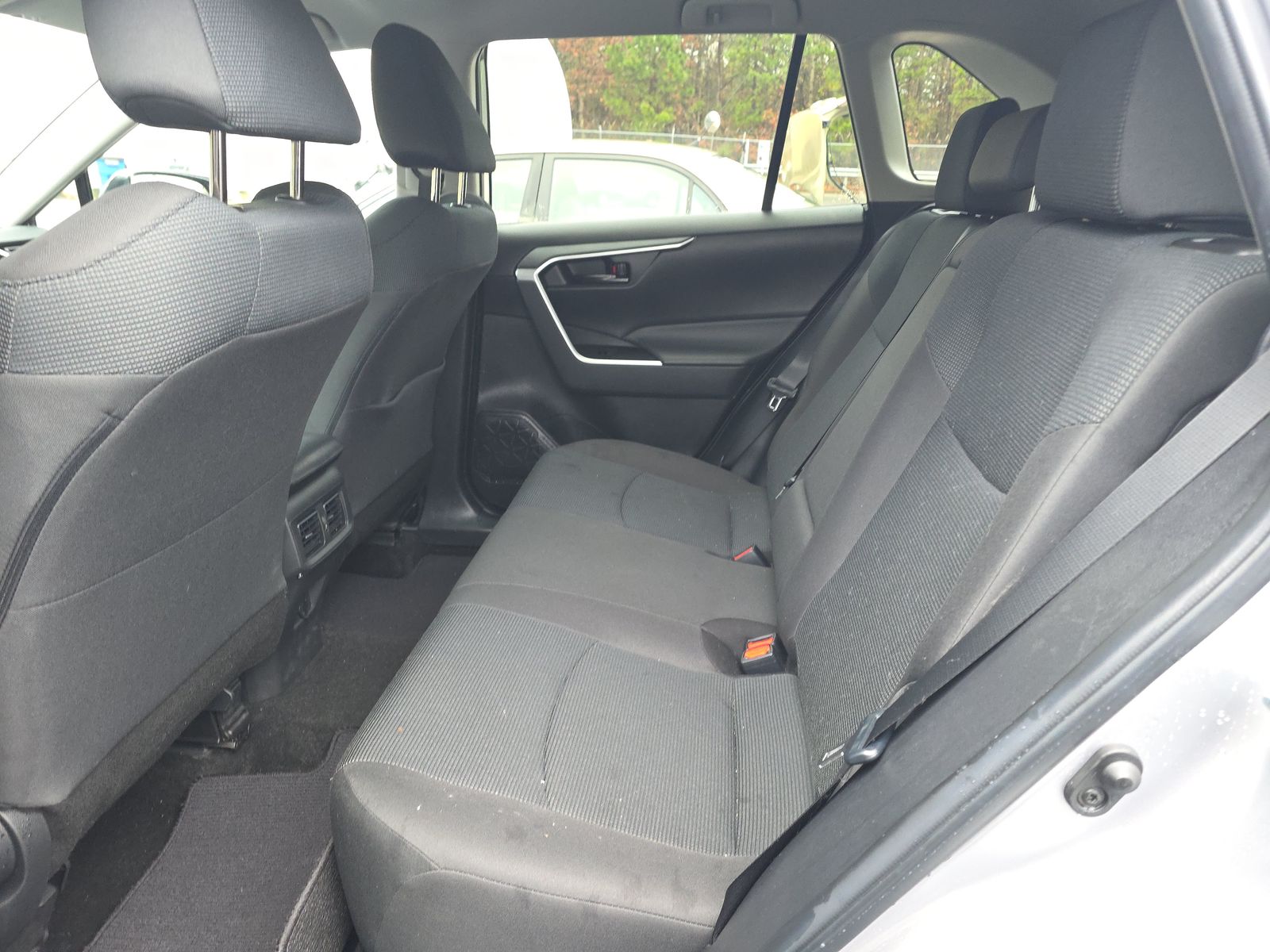 2023 Toyota RAV4 LE FWD