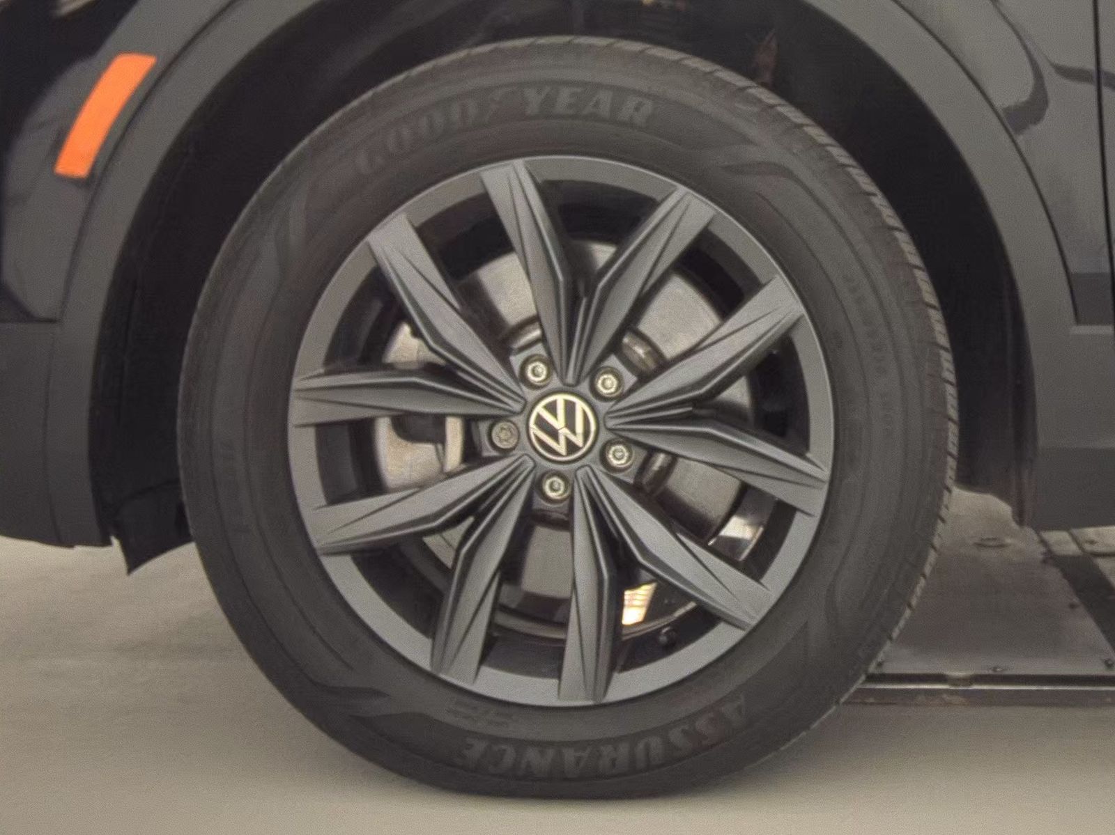 2022 Volkswagen Tiguan 2.0T SE AWD