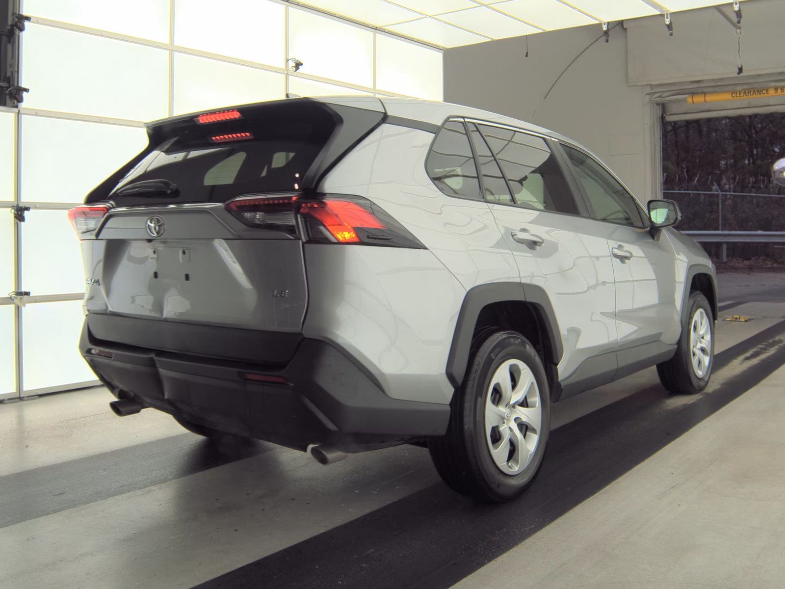 2023 Toyota RAV4 LE FWD