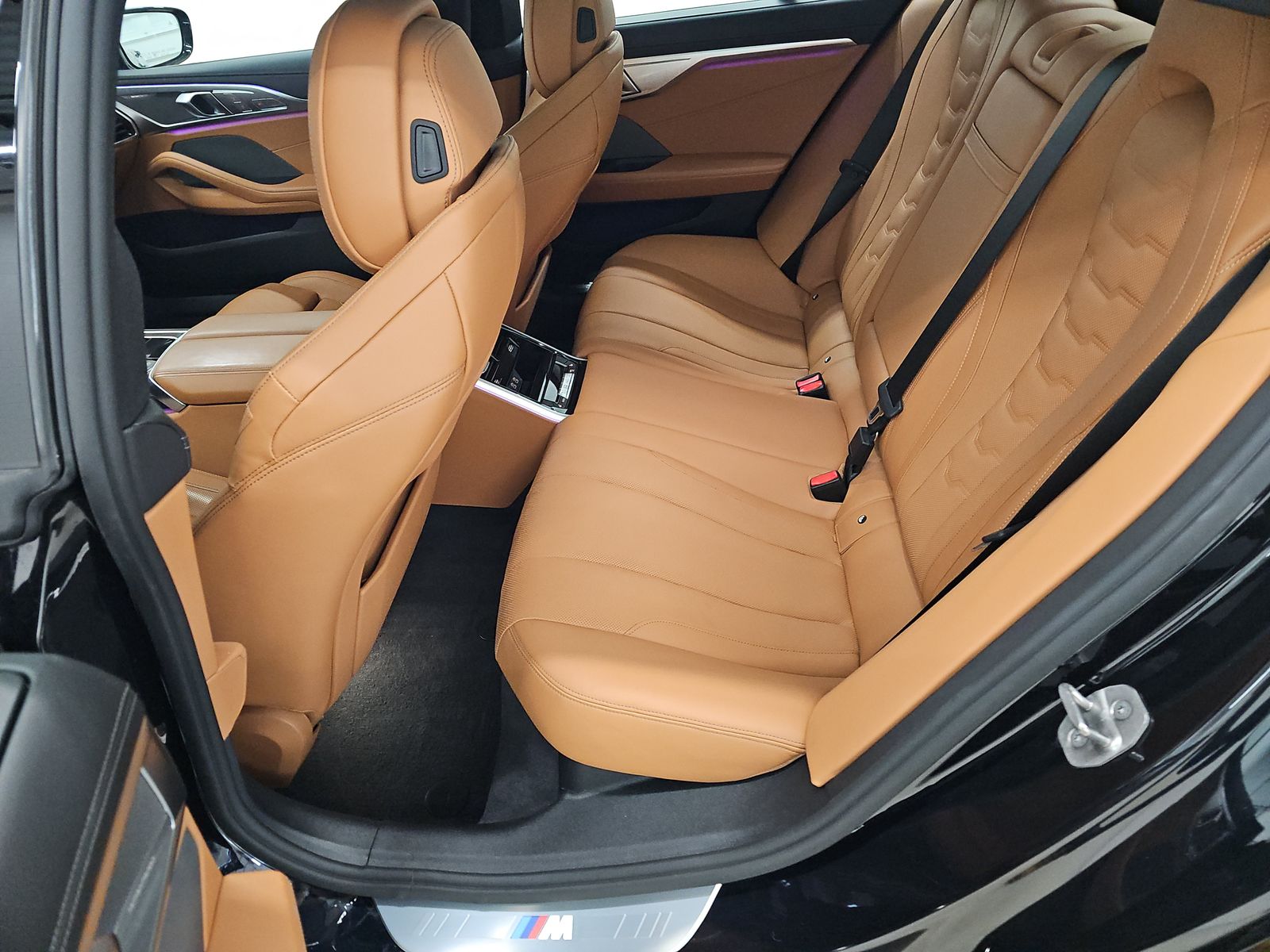 2022 BMW 8 Series 840i xDrive AWD